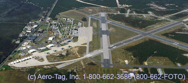 Aerial photoof Gabreski Airport October 1996