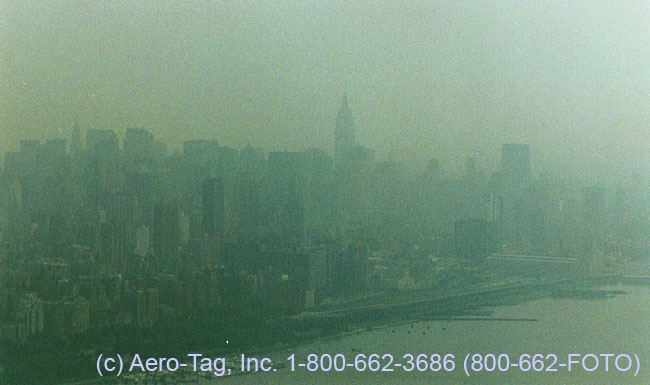 hazy-manhattan-nyc-aerial-photos2