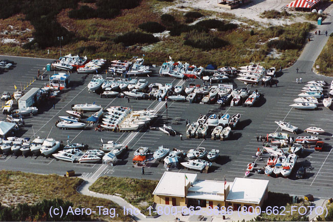 boat-show-tobay-aerial-photo-9-27-1991